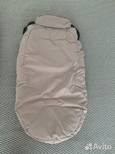 Меховой конверт в коляску овечья шерсть