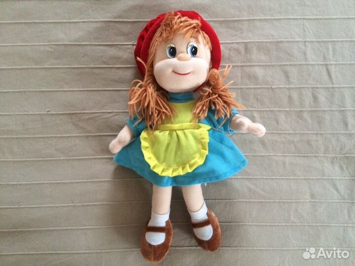 Мягкие куклы и животные