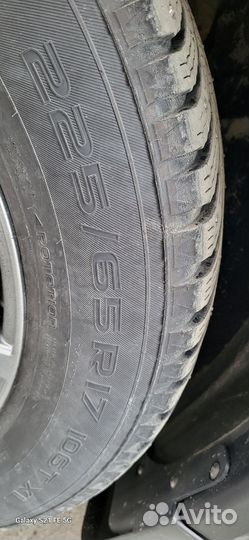 Nokian Tyres Hakkapeliitta 8 SUV 225/65 R17 106T