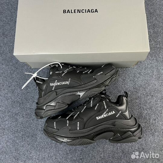 Кроссовки balenciaga triple-s