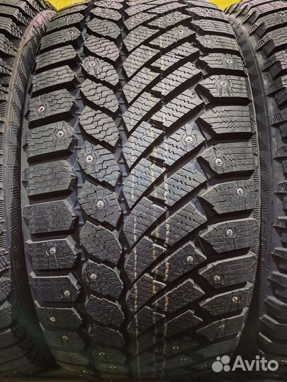 Gislaved Nord Frost 200 225/40 R18 92T