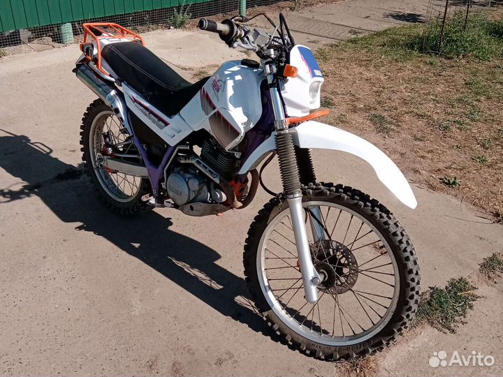 Подам мотоцикл