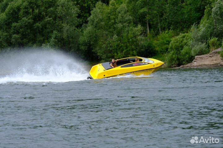 River Jet / мобильный катер для путешествий