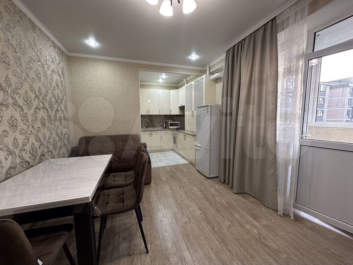 2-к. квартира, 55 м², 7/9 эт.