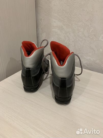 Лыжные ботинки larsen nord