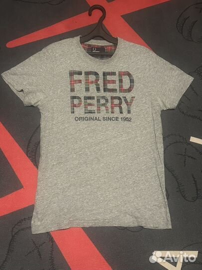 Футболка Фред пери