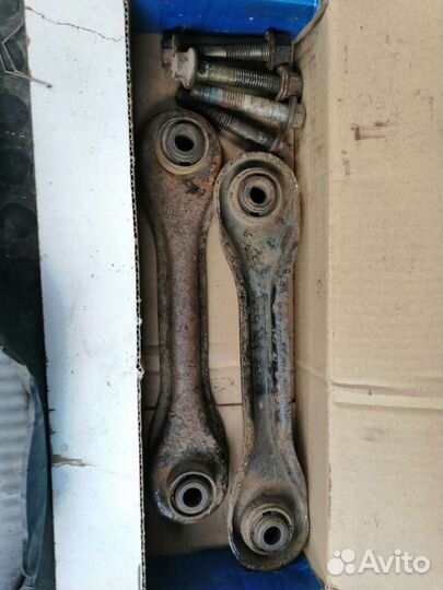 Рычаги нижние на заднею подвеску на форд фокус 1