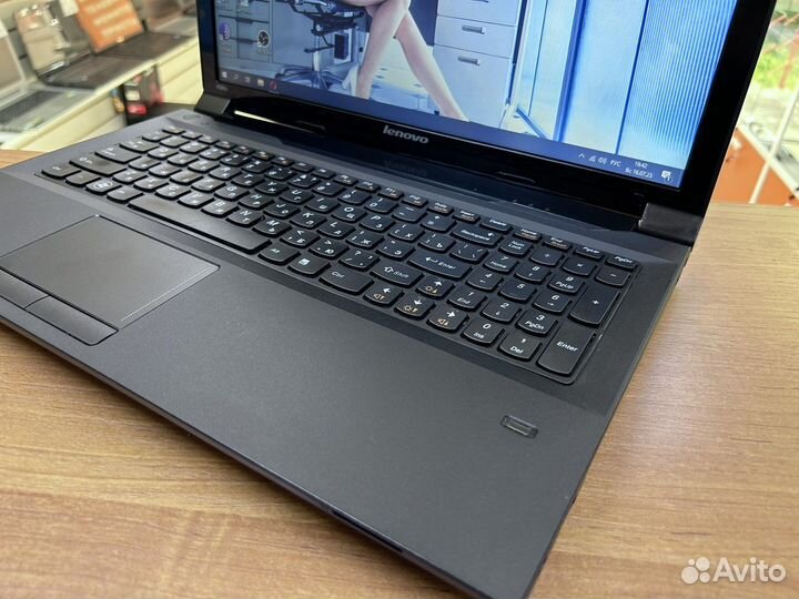 Lenovo металл/SSD/GeForce 610m/живой акб