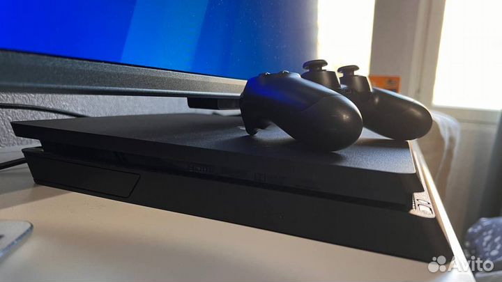 Sony playstation 4 slim 500gb (+несколько игр)