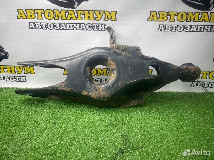 Рычаг поперечный задний Mercedes-Benz E-Class W211