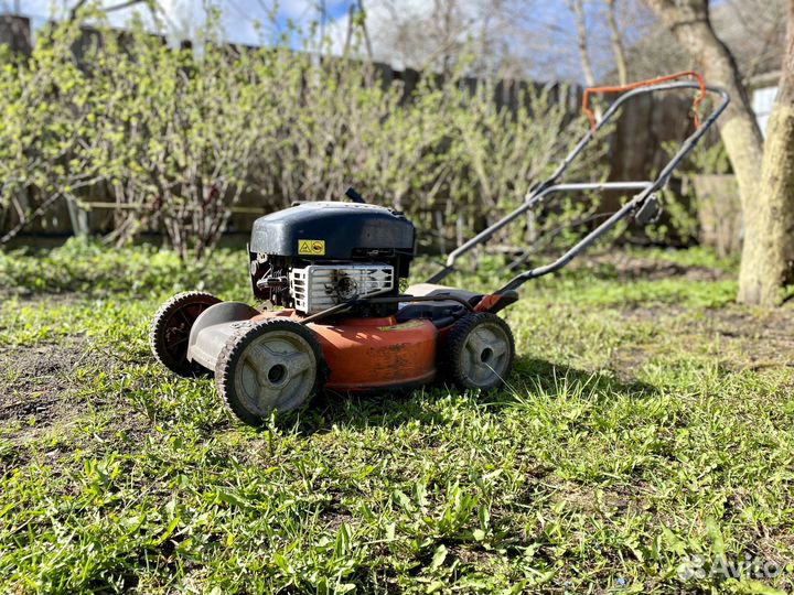 Газонокосилка бензиновая husqvarna R145