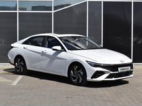Hyundai Elantra 1.5 CVT, 2023, 100 км, с пробегом, цена 2 495 000 руб.