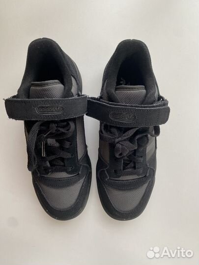 Кроссовки женские adidas