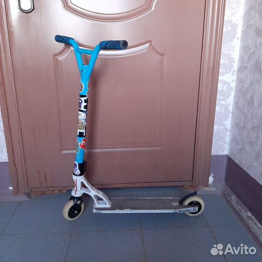 Трюковой самокат