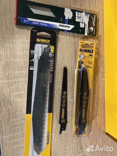 Пила dewalt DCS369N