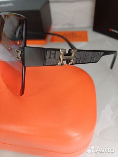 Солнцезащитные очки hermes