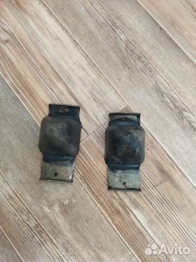 Буфер газ-2410 рессоры