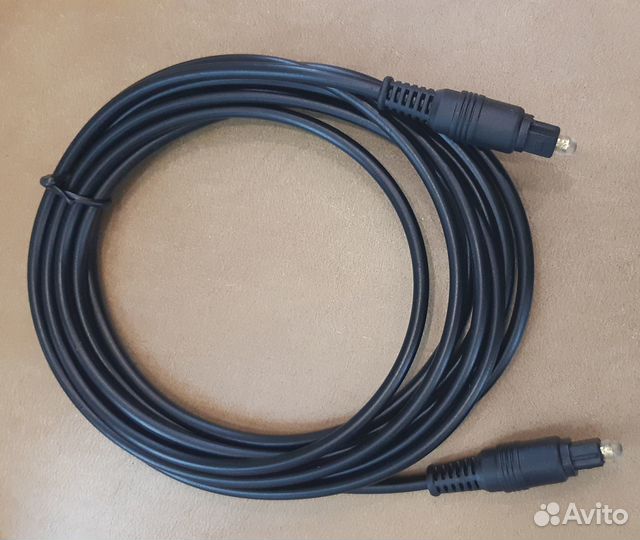 Оптический аудио кабель toslink новый