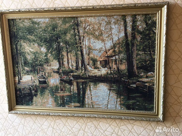 Картина из гобелена