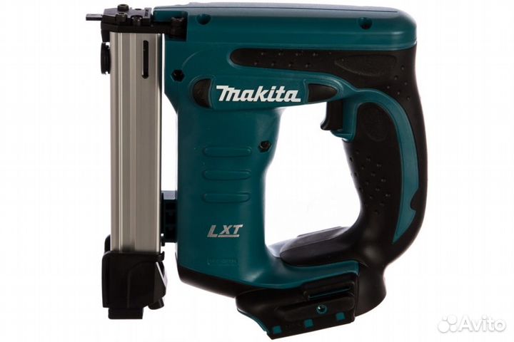 Аккумуляторный скобозабивной степлер Makita DST221Z