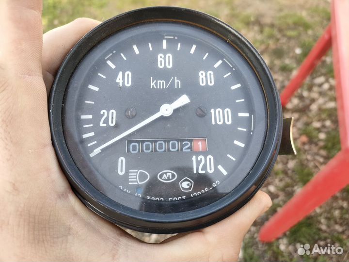 Продам Спидометры новые