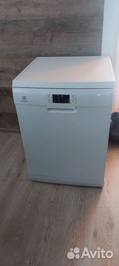 Посудомоечная машина electrolux 60 см