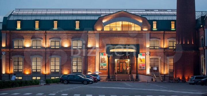 Недалеко от метро офис 1460 кв.м в аренду