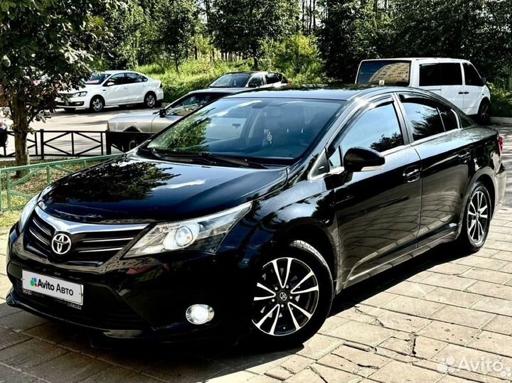 Toyota Avensis 1.8 МТ, 2012, 250 000 км
