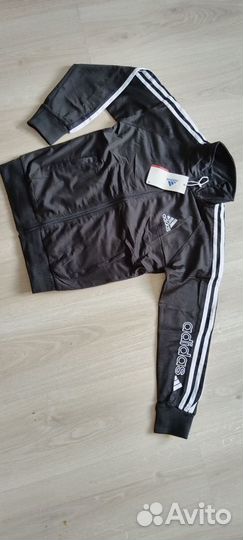 Новый спортивный костюм Adidas р. с 134 по 164