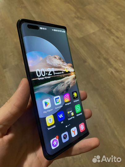 HUAWEI Mate 40 Pro, 8/256 ГБ