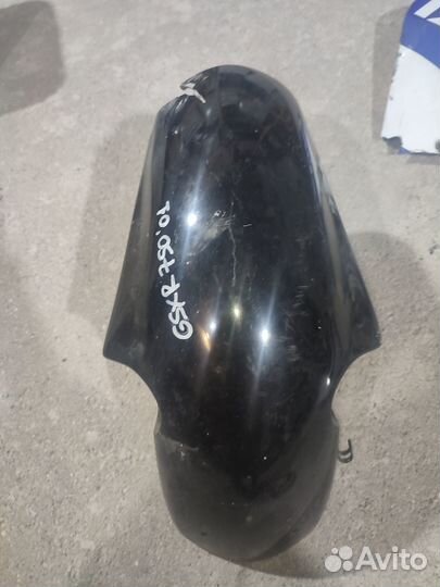 Gsx-r750 01-03 крыло переднее