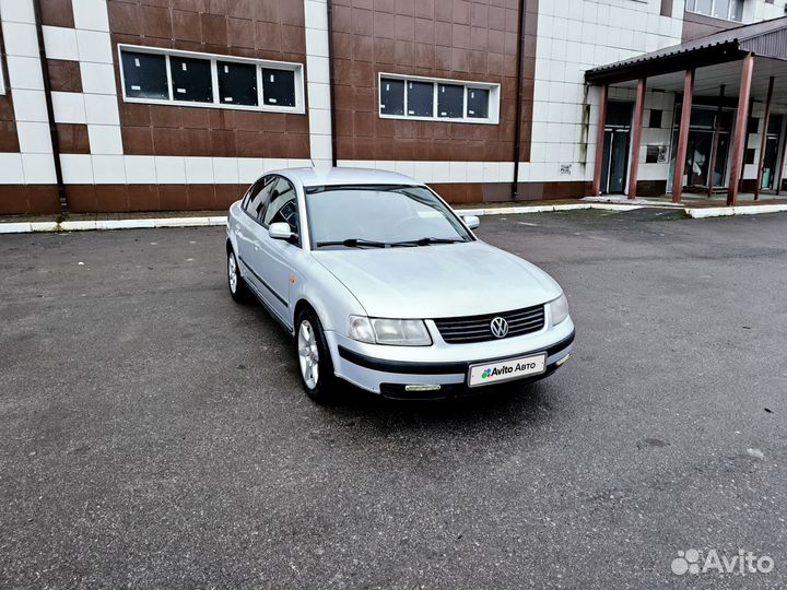 Volkswagen Passat 1.8 МТ, 1997, 220 000 км