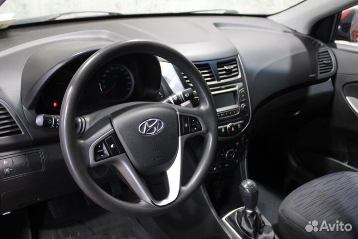 Hyundai Solaris 1.6 МТ, 2015, 103 655 км