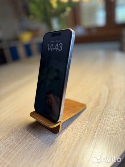 iPhone 15 pro max 256gb sim esim