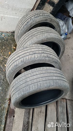 Atlas AS330 225/45 R18 95V