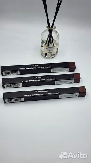 MAC Карандаш для губ Lip Pencil