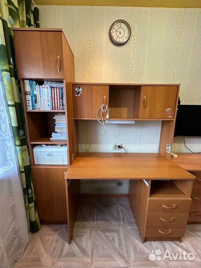 Стенка для школьника стол шкаф стеллаж комод