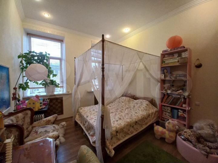 4-к. квартира, 88 м², 3/3 эт.