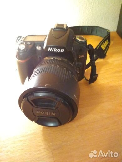 Зеркальный фотоаппарат nikon D90