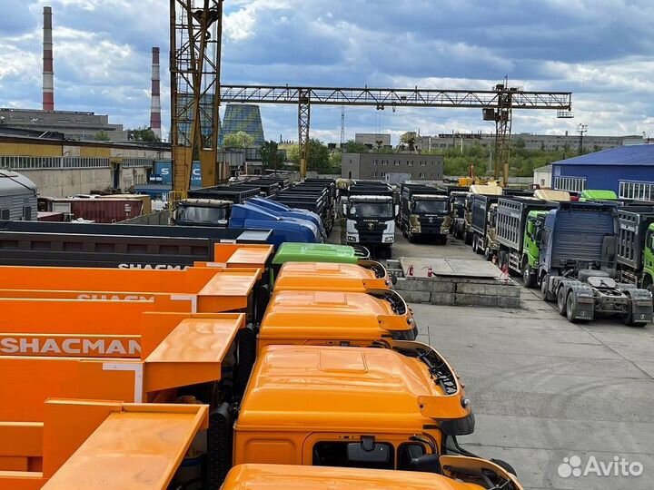 Shacman (Shaanxi) SX32586T385, 2023