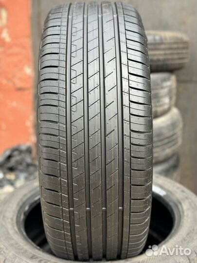 Goodyear EfficientGrip 215/55 R17 94V