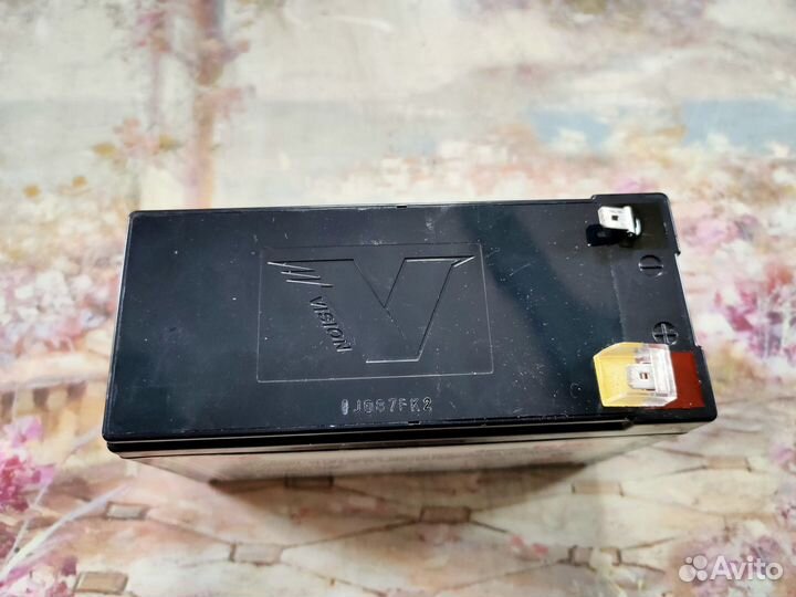 Блок бесперебойного питания APC 525