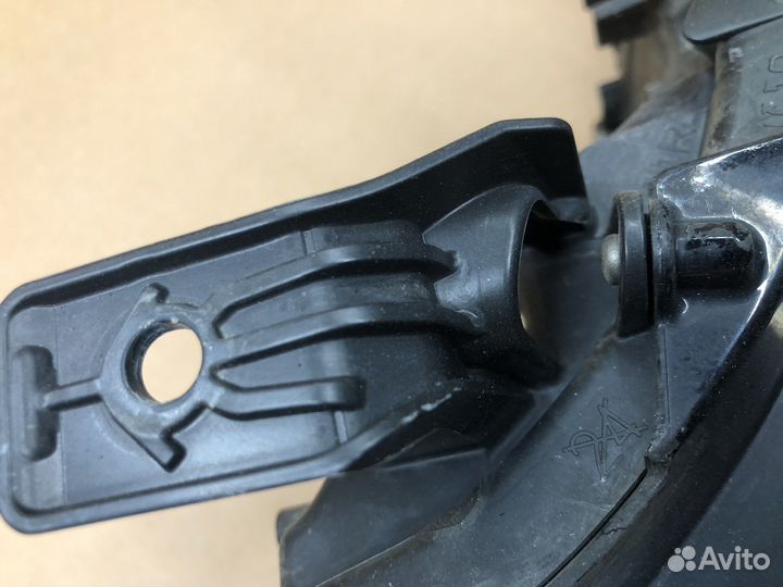 Фара правая Тойота Камри V70 одна полоса