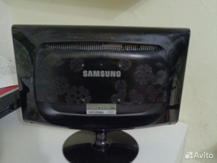 Монитор Samsung syncmaster 2033