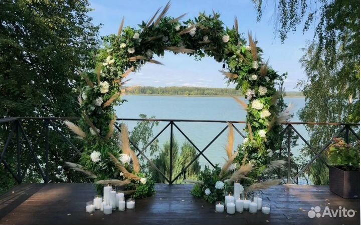 Оформление свадьбы, декор живыми и искусственными