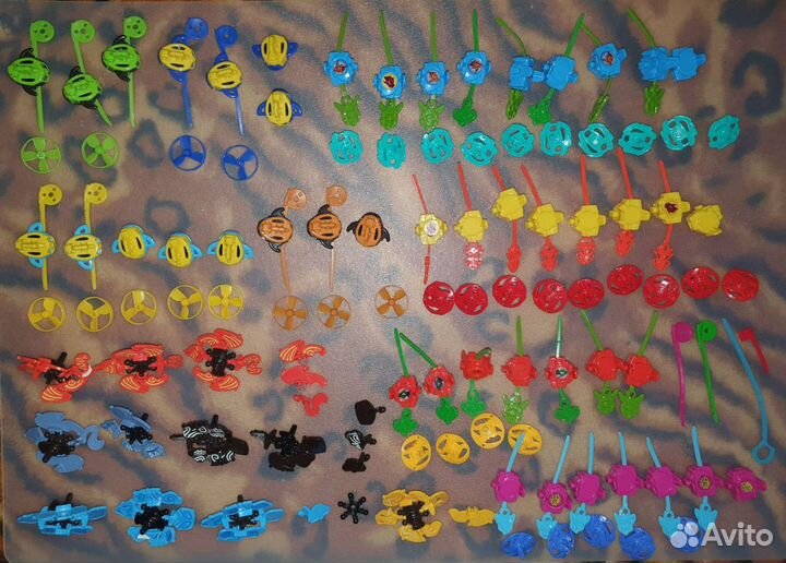 Киндер сюрприз мячи вертушки детали