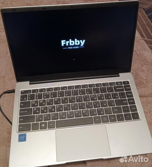 Ноутбук frbby v10