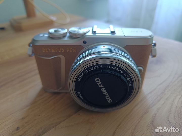 Olympus PEN E-PL9