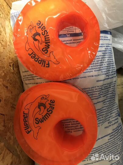 Нарукавники для плавания