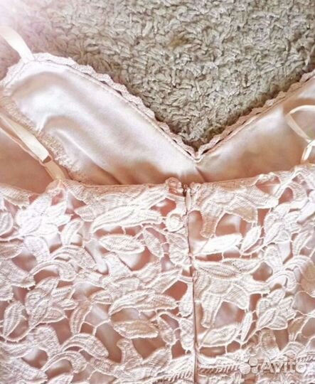 Платье в стиле Self Portrait